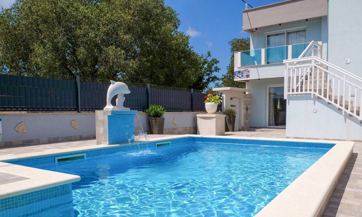 Marina House | Lovely home in Vinovac