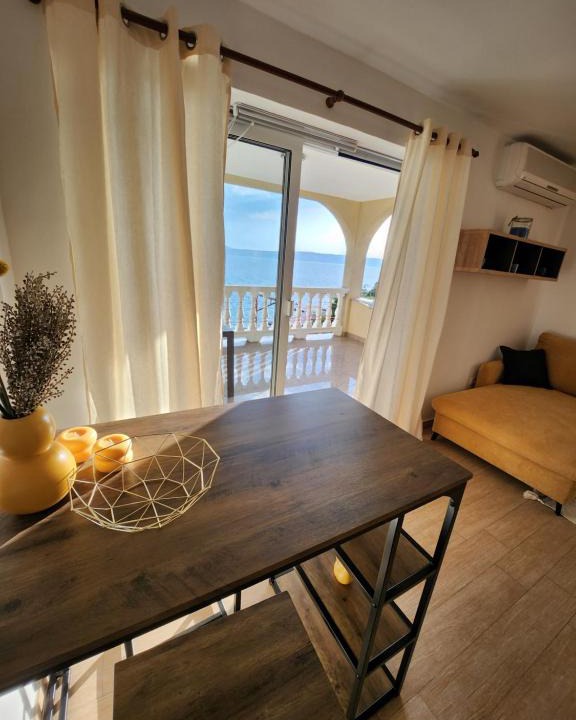 Cesarica Apartment | Lucija