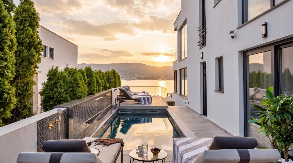 Okrug Gornji Villa | Luxe Villa palace Nera 2 by sea Heated pool