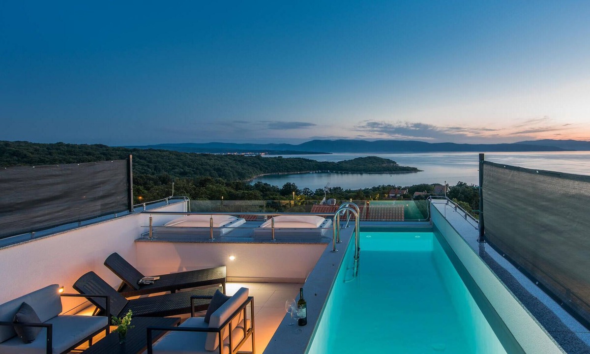 Njivice House | Luxurious home in Njivice