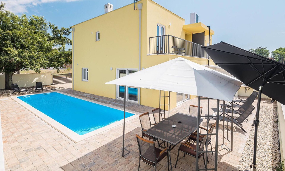 Gulici House | Luxurious home in Porec