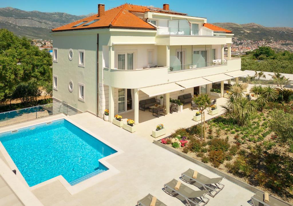 Mejasi Apartment | Luxury Apartments Villa Klara