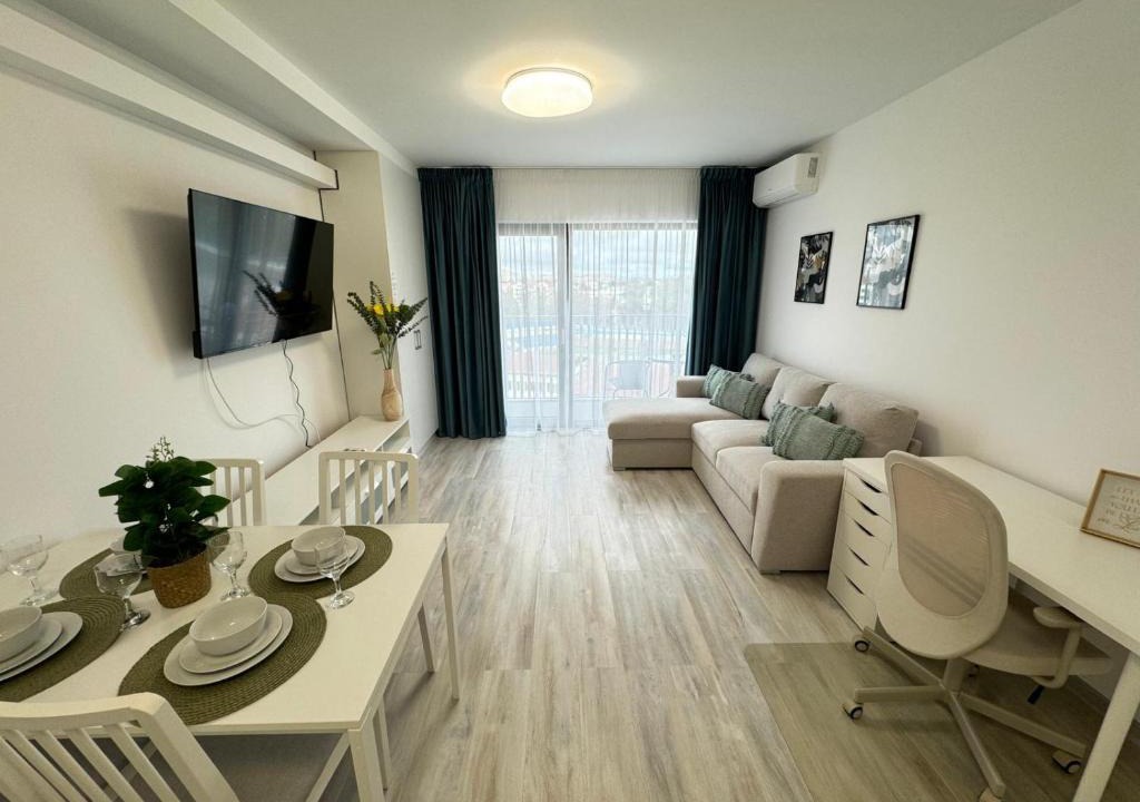 Suceava Apartment | Luxury Avanera Towers Apartments 1-2 Bdm with Parking Option