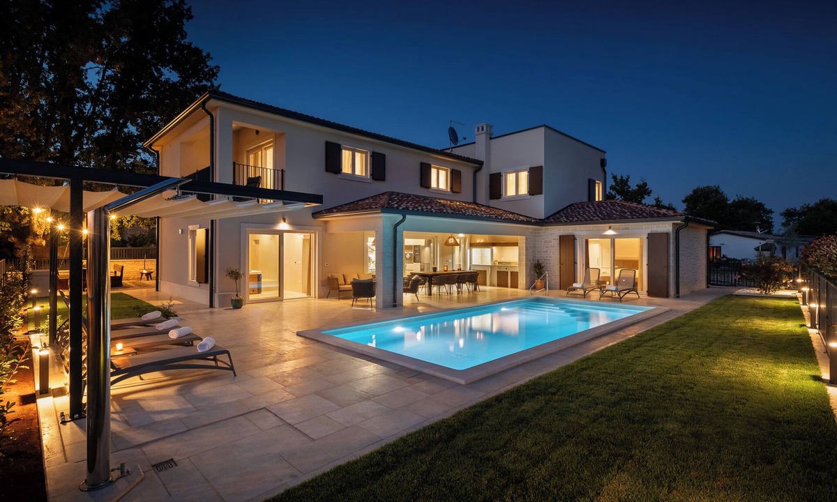 Blagdanici Villa | Luxury villa for 8 persons with swimming pool, whirlpool and sauna