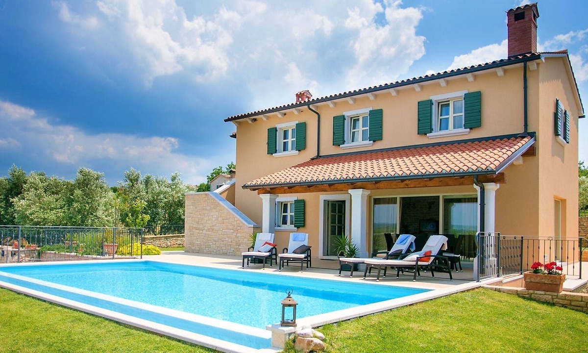 Villa Marina Vosteni Sveti Lovrec | Selina