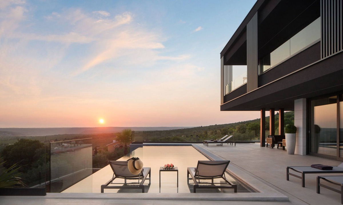 Koromacno Villa | Luxus Villa mit Atemberaubenden Panorama