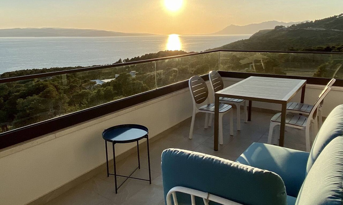 Zelenka Apartment | MakAzura Sunset—a beautiful apartment with breathtaking views
