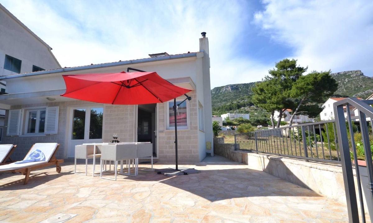 Bol Villa | Marvelous Escape Bol Island Villa with Pool - Three Bedroom Villa with Pool