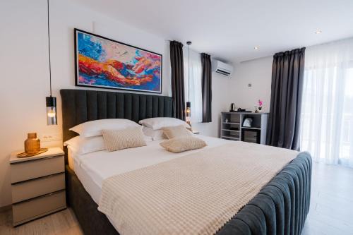 Cove Tri Zala (Zrnovo) House | Matej's rooms