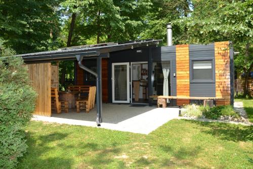 Hrastnik House | Metkina Hiška