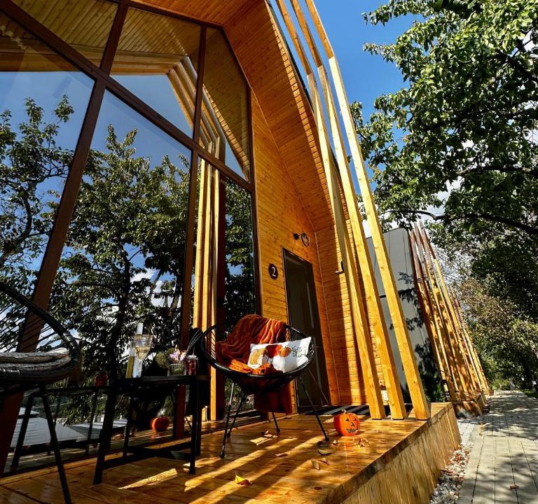 Sovata Villa | MILLAR's