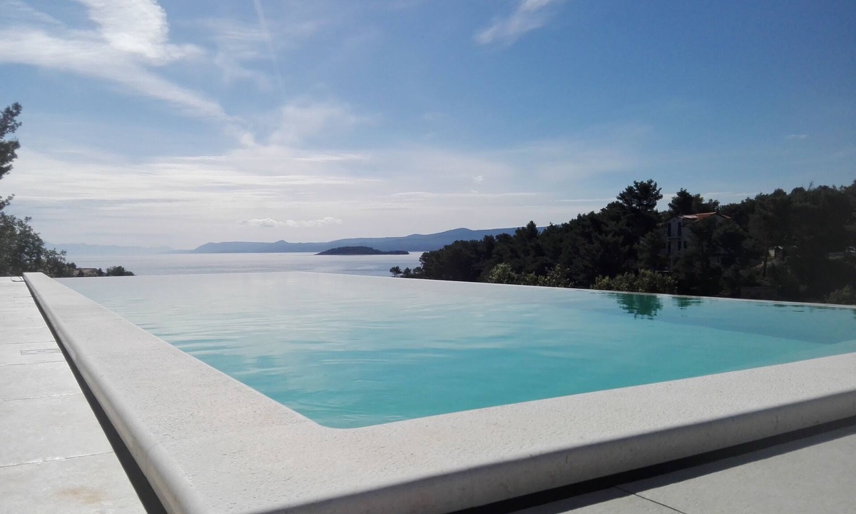 Cove Basina (Jelsa) Apartment | Modern apartment in villa on island Hvar 2.