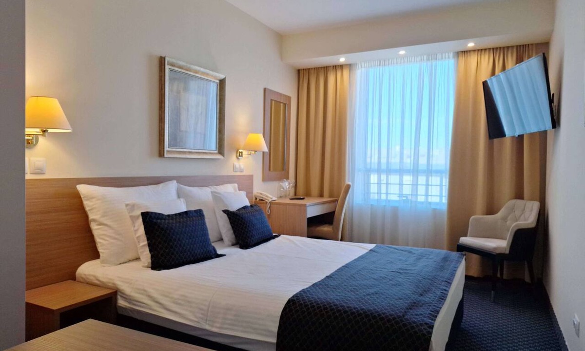 Ruma Bed & Breakfast | Monogram Park