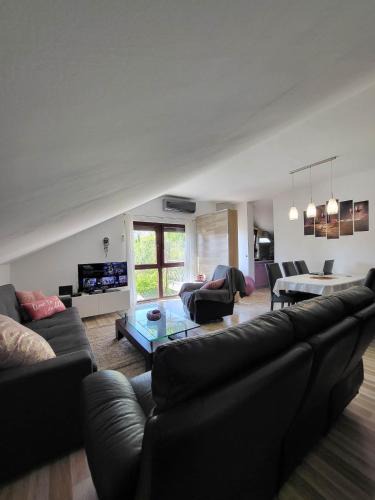 Cajkovica Apartment | Mountain Angel