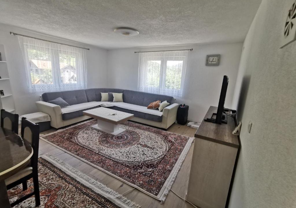 Resnik House | Nature Apartments - Pazaric