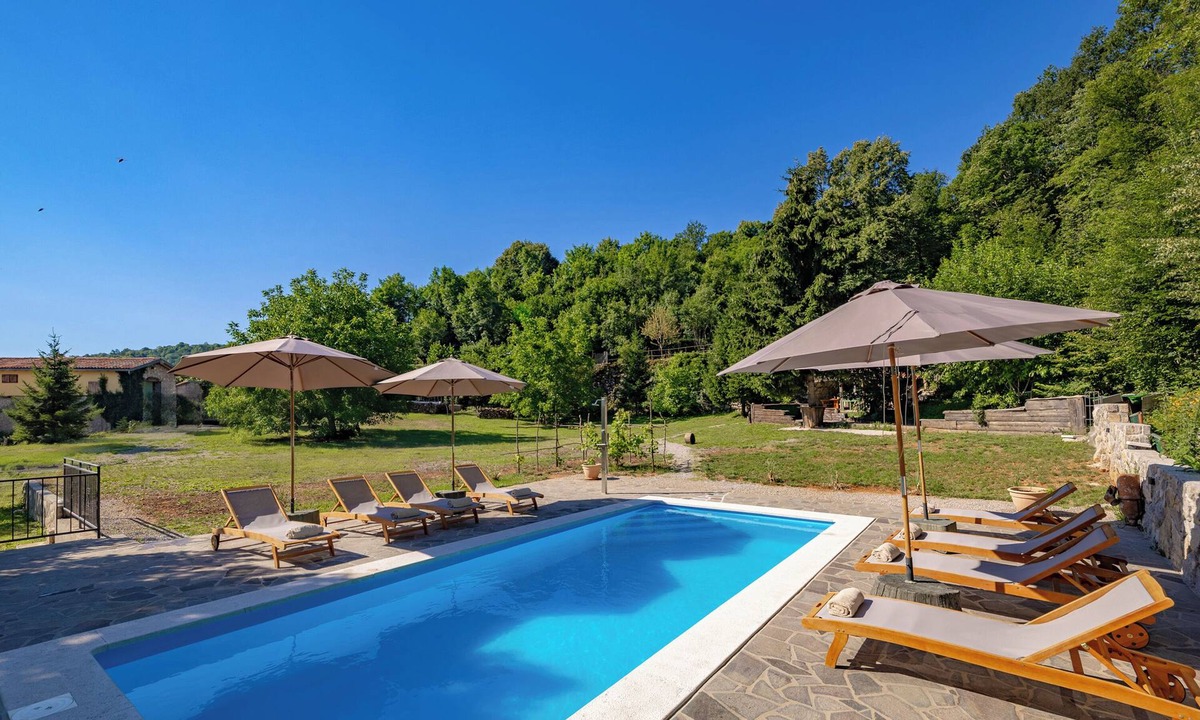 Zvonece Apartment | Nature & Pool Escape - Apartment 2, Zvoneća, Croatia