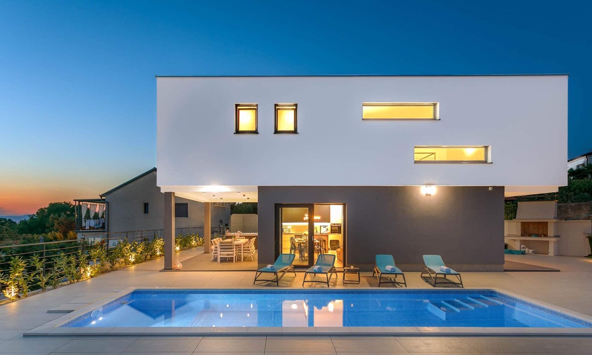 Malinska-Dubasnica Villa | New villa with pool, whirlpool, sea view - TRAVELER Reiseburo Krk ID 2125