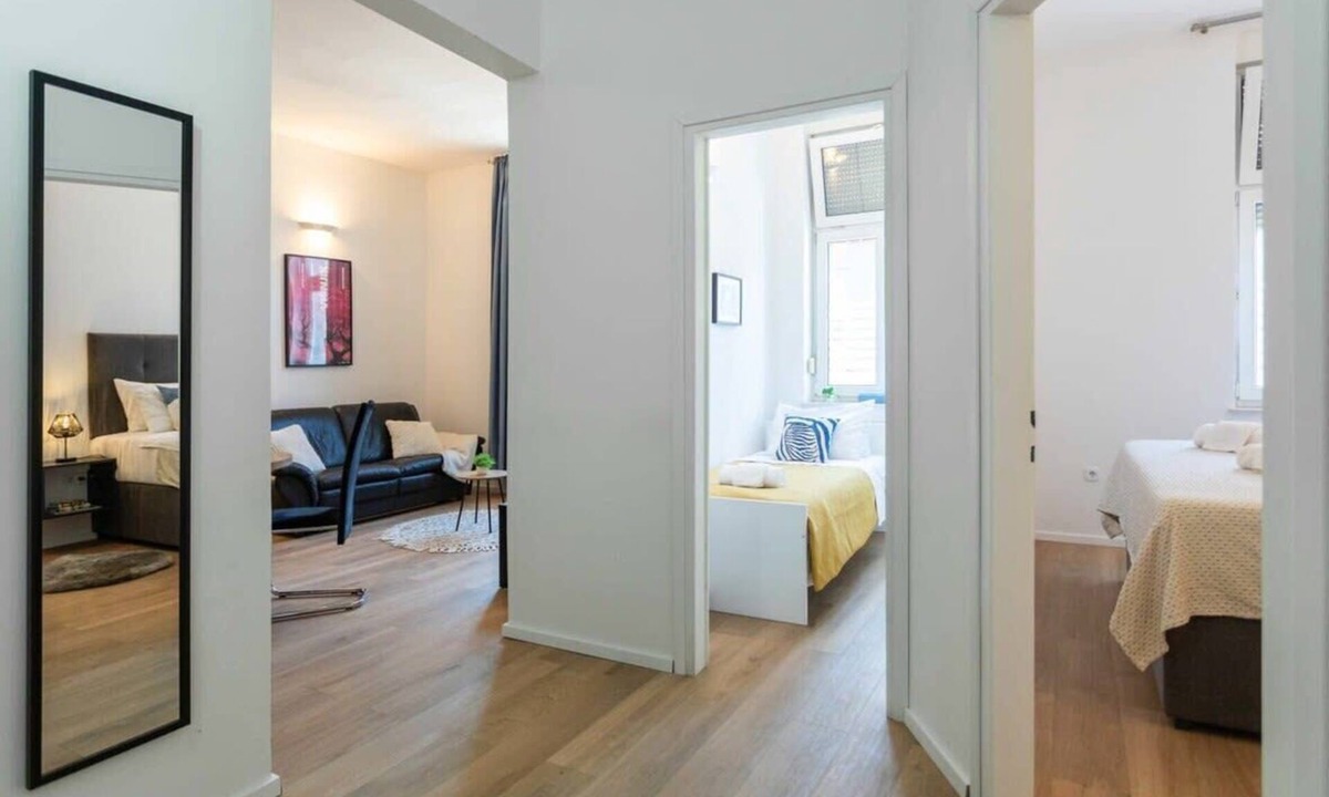 Zagreb Apartment | Niko & Sofia's Apartment