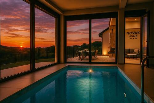 Strigova Villa | Novak Home