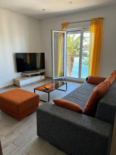 Gradac Apartment | Oki Apartment