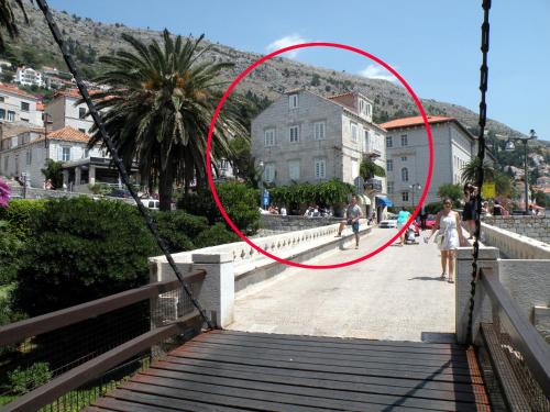 Ploce House | Old Town Gate