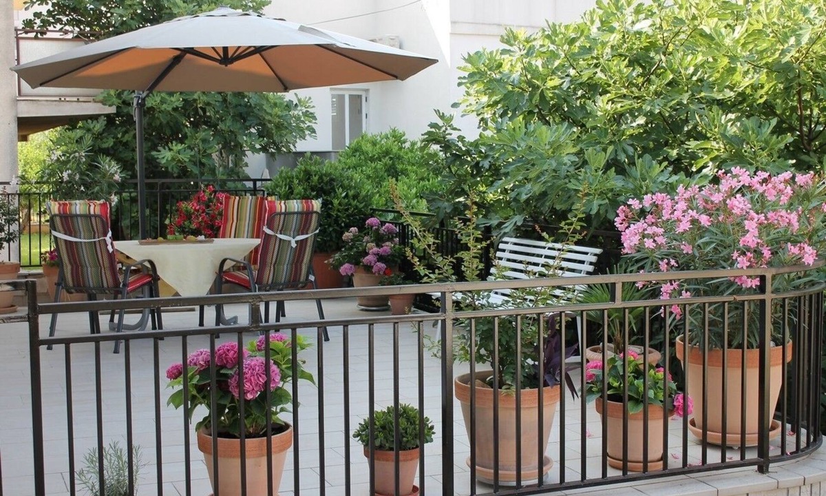 Gorinka Apartment | One bedroom apartment with terrace and sea view Makarska (A-21911-a)