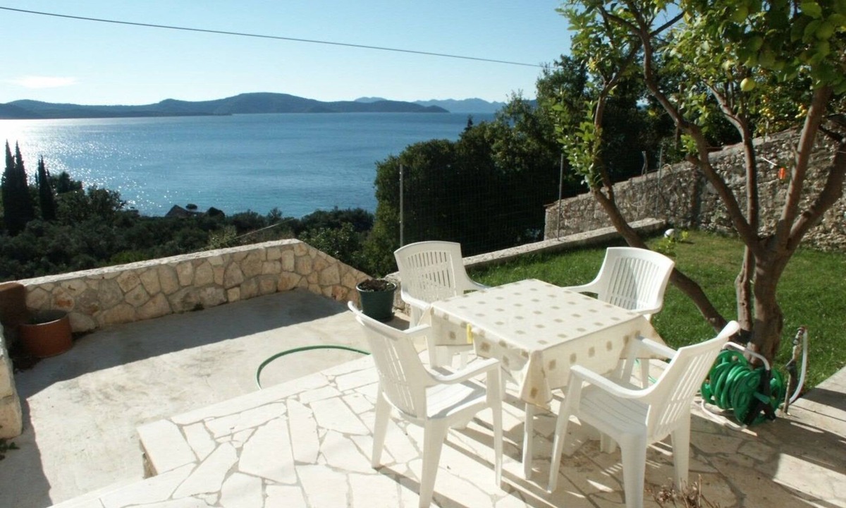 Krucica Apartment | One bedroom apartment with terrace and sea view Slađenovići, Dubrovnik (A-2162-a)