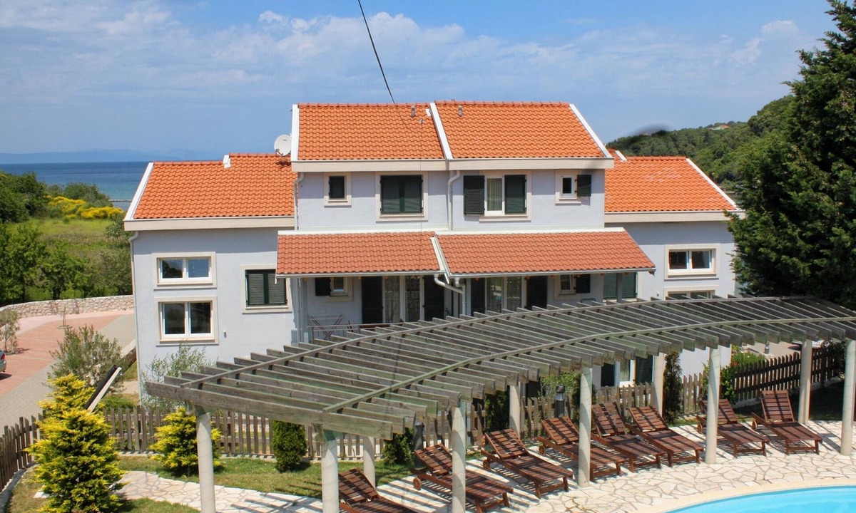 Kampor Apartment | One bedroom apartment with a swimming pool by the beach Kampor, Rab (A-3213-g)