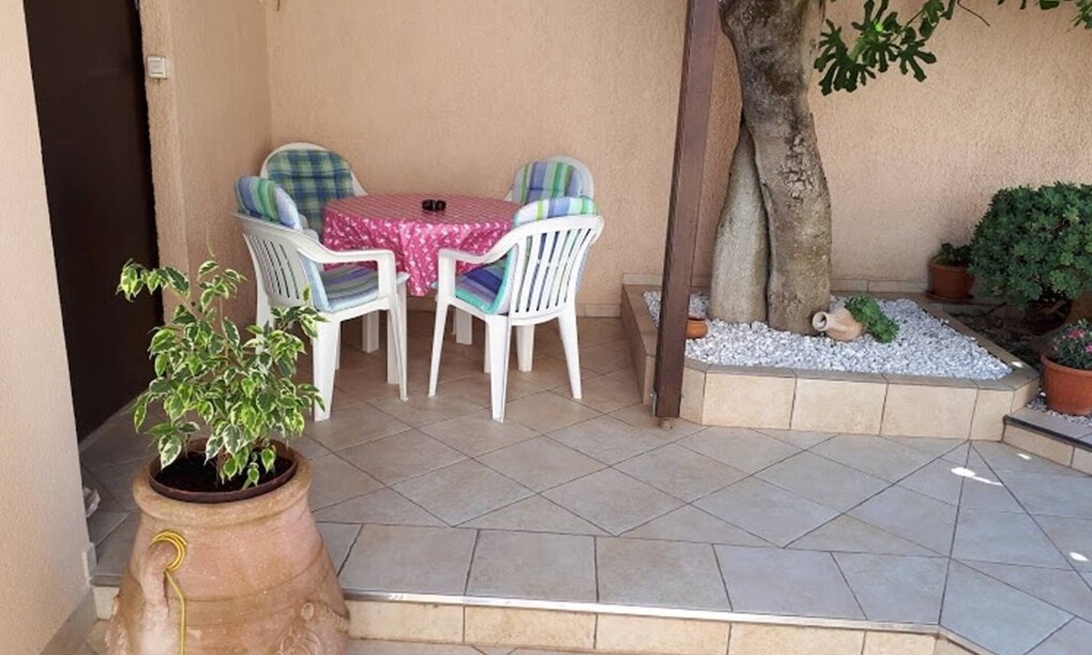 Tar-Vabriga Apartment | One bedroom apartment with terrace Tar, Poreč (A-6948-d)