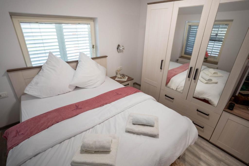 Novigrad Podravski House | OPG Lukaček - Rooms & Apartment