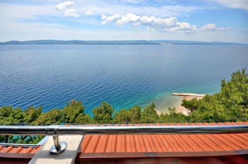 Marusici Apartment | Panorama sea view for 6, free parking at the house