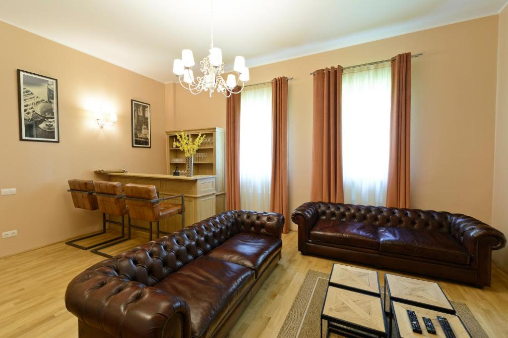 Tirgu Mures House | Pensiunea Elphin