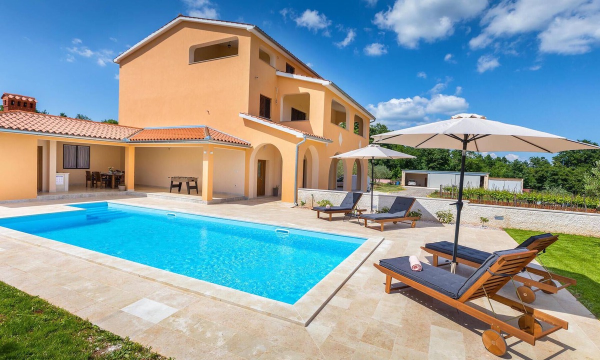 Divsici House | Pet friendly home in Divsici