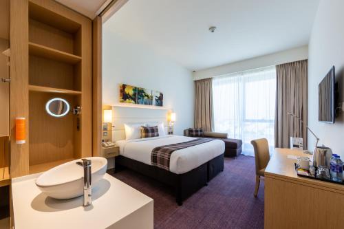 International City Hotel | Premier Inn Dubai Dragon Mart