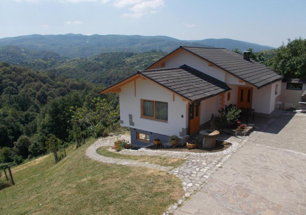 Cerklje ob Krki Apartment | Prima Apartment