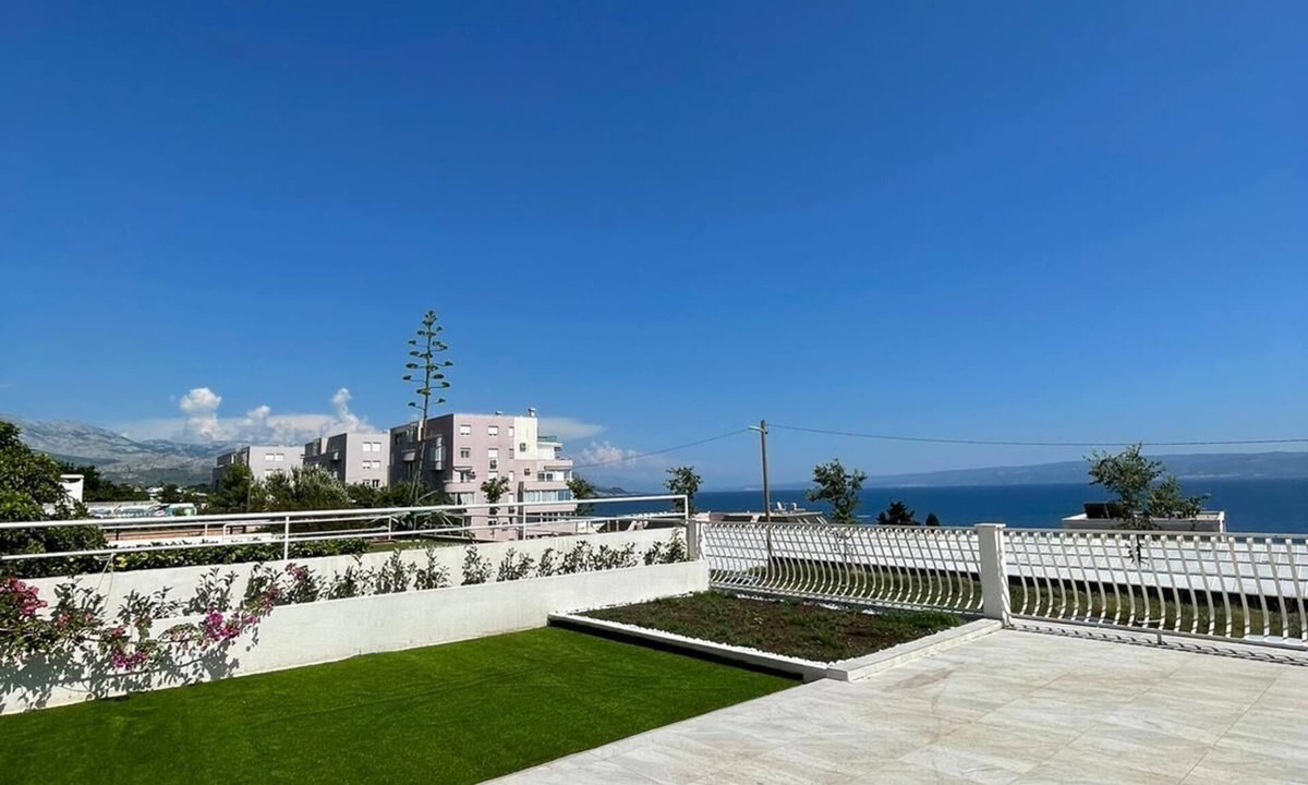 Znjan Apartment | Royal Lux Residence