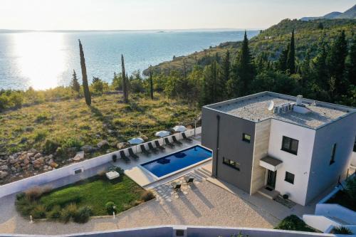 Villa Royal Promons | Starigrad