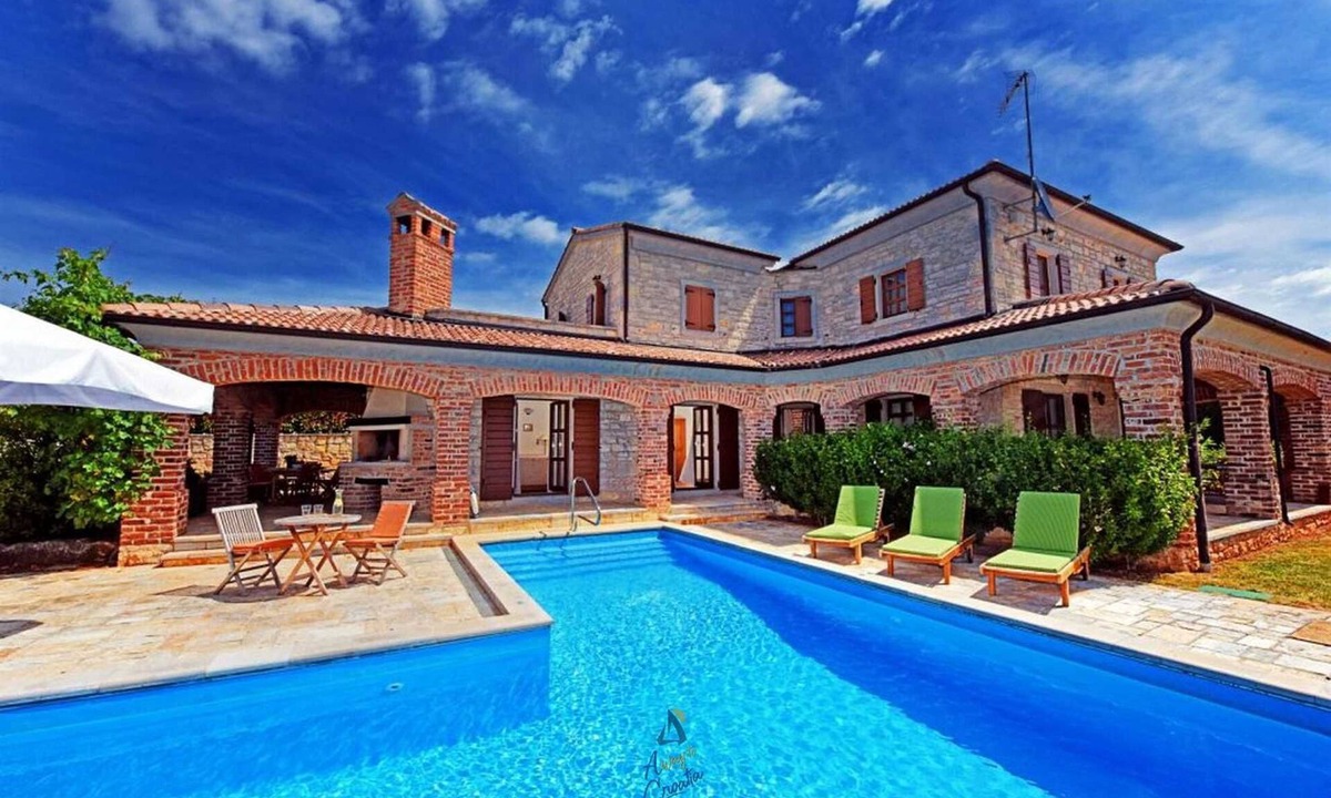 Heraki Villa | Rustic stone villa with private heated pool!