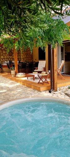Bosana Villa | Salt & Stone Villa