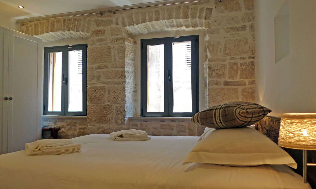 Cove Tri Zala (Zrnovo) Hotel | San Teodoro Boutique Hotel