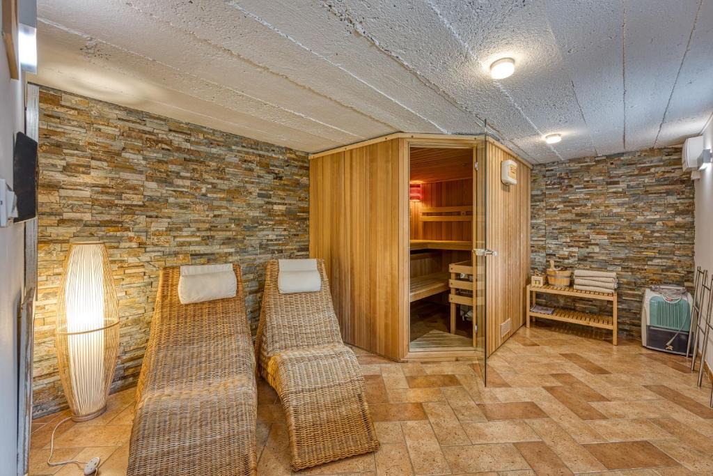 Podkoren Ski Chalet | Sauna Chalet Planica near Kranjska Gora - Happy Rentals