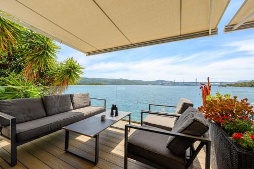 Klek Apartment | Seafront Villa Why Not