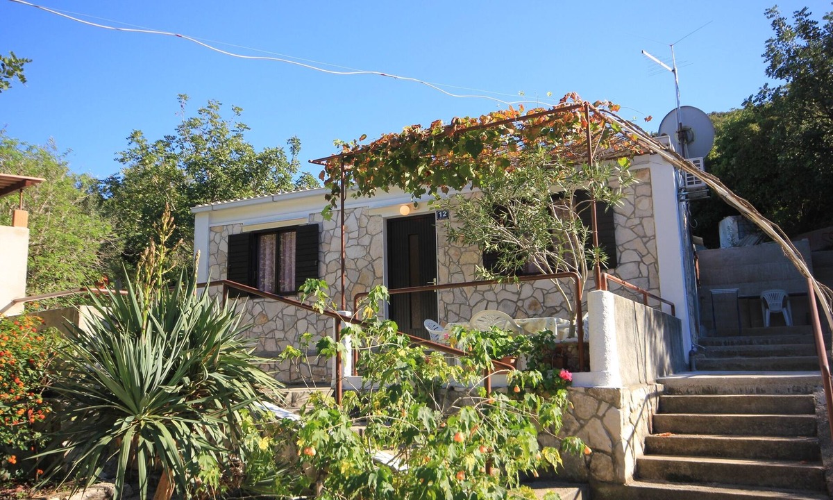 Cove Rogacic House | Seaside holiday house Cove Rogačić, Vis (K-8889)