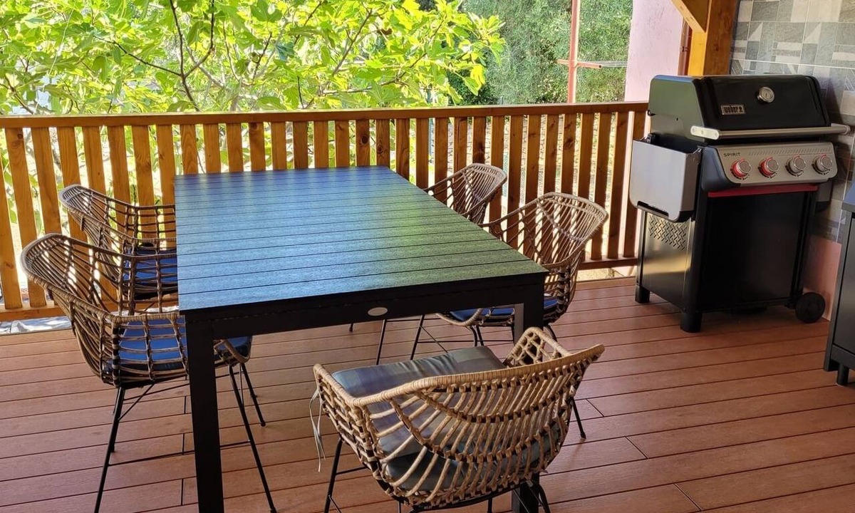 Mirce House | Seaside holiday house Mirca, Brač (K-25279)