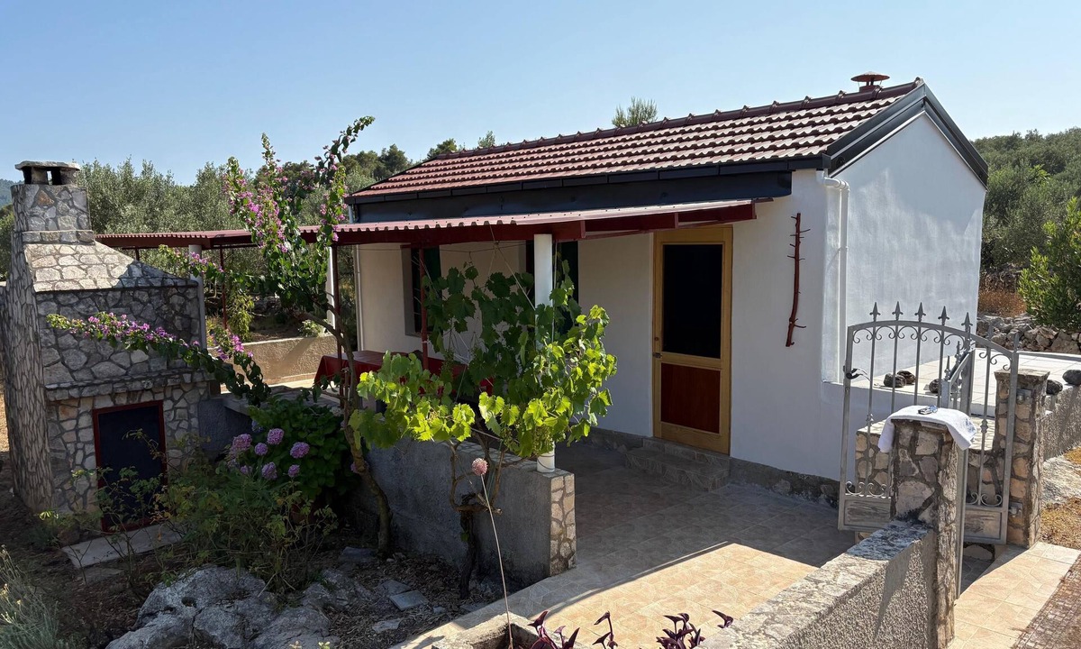 Vela Luka House | Secluded house with a parking space Cove Tudorovica, Korčula (K-11426)