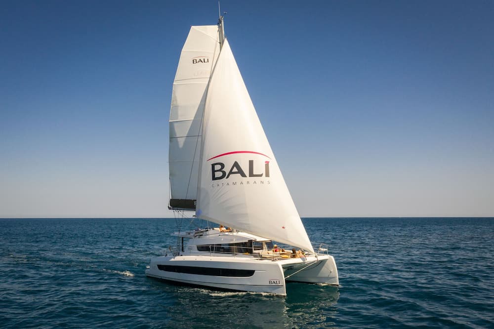 Pirovac Boat Rental | Sibenik Sun-soaked Sailing: A Luxurious Croatian Voyage