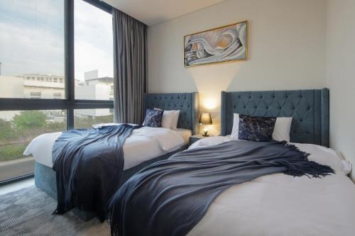 Al Hamriya Villa | Silk Valley - 4B near Al Hamriyah steps away from Beach