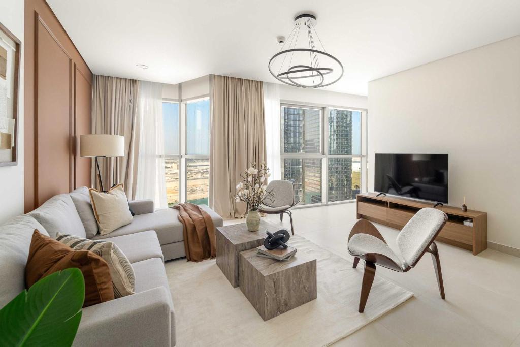 Abu Dhabi Apartment | Silkhaus Vacation Homes Large 3BR with Maid Room in Radiant Viewz New Tower