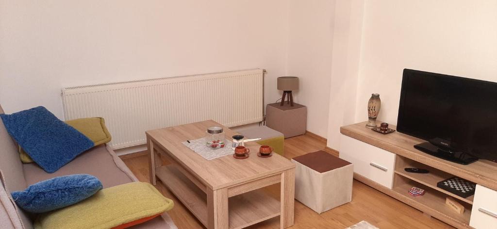 Pale Apartment | Skrovište