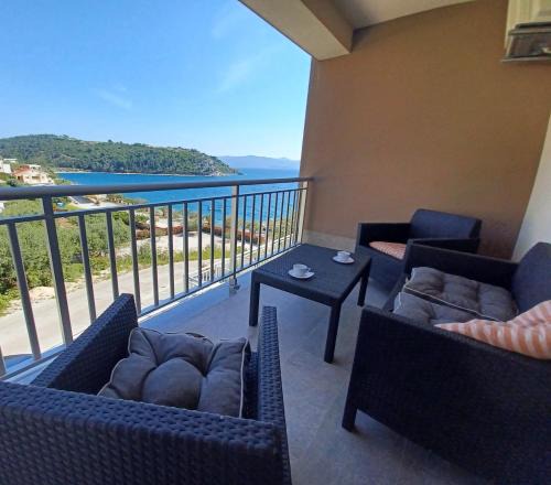 Duba Apartment | Sol